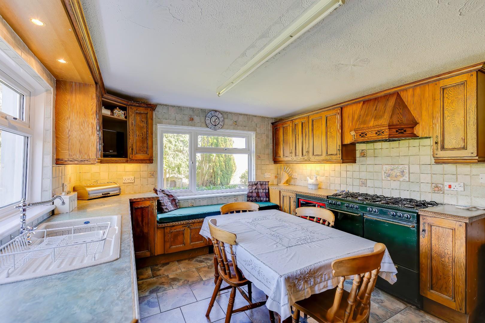 Hendre Road, Pencoed, Bridgend County Borough, CF35 6PU